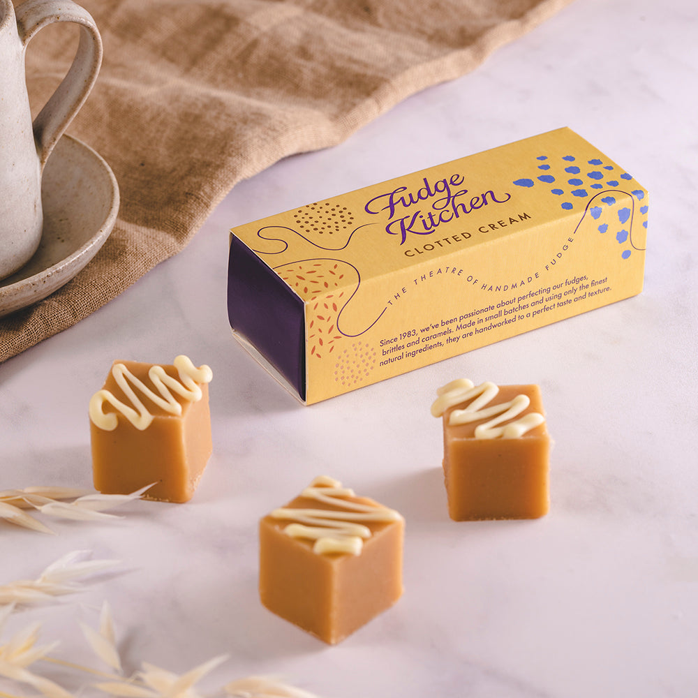 Clotted cream fudge mini