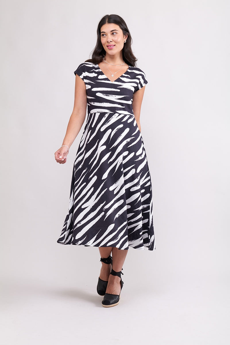 On A High Dress - Uno