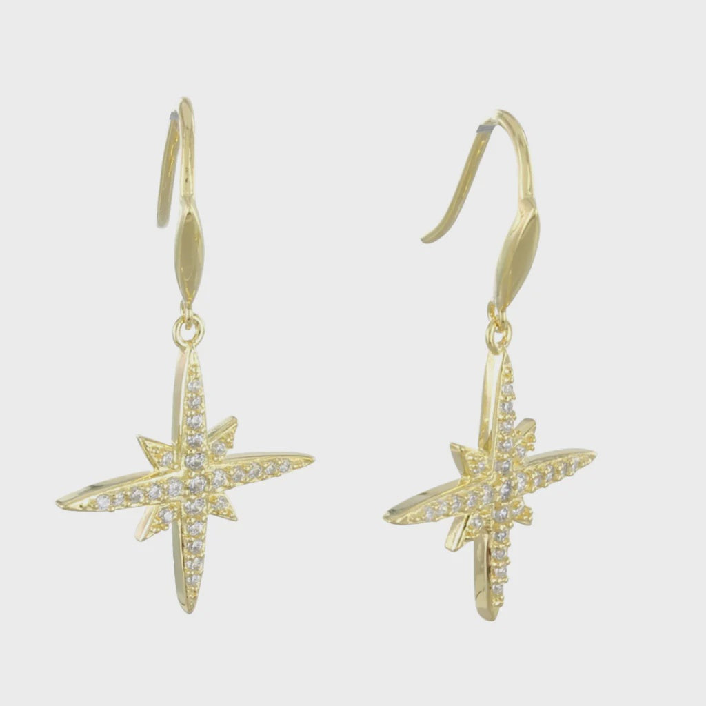 Follow that star earring Gold