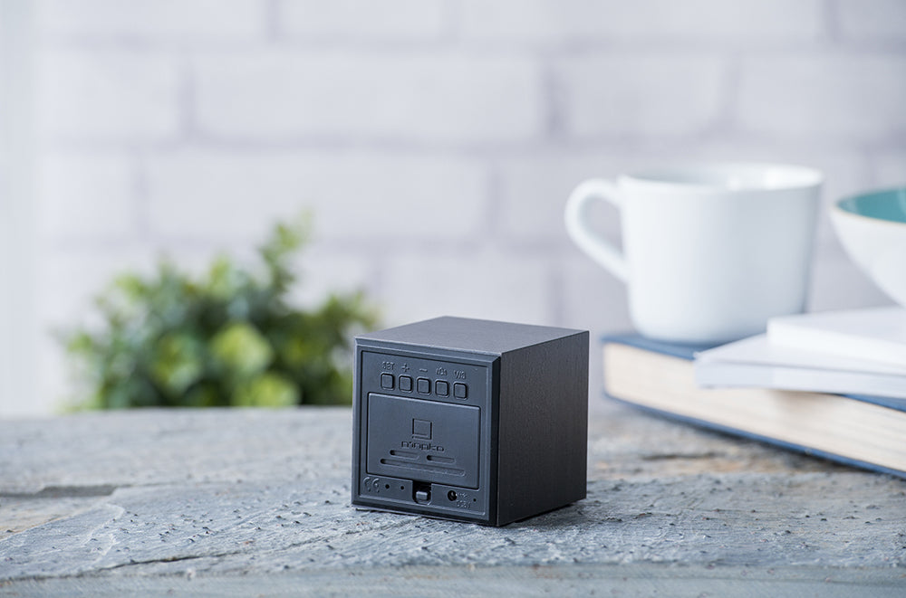 Cube Click Clock - Black