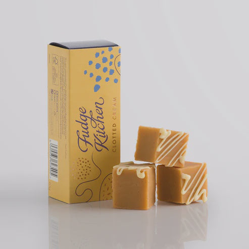 Clotted cream fudge mini