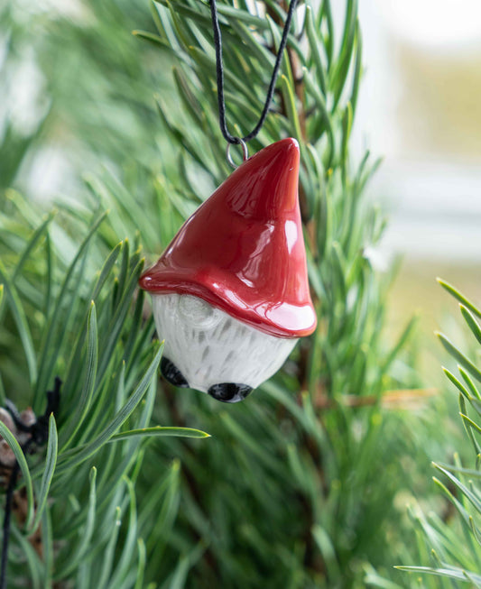 Hanging Gnome red
