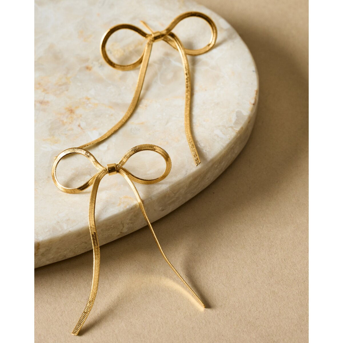 AMELIE BOW OVERSIZED EARRINGS